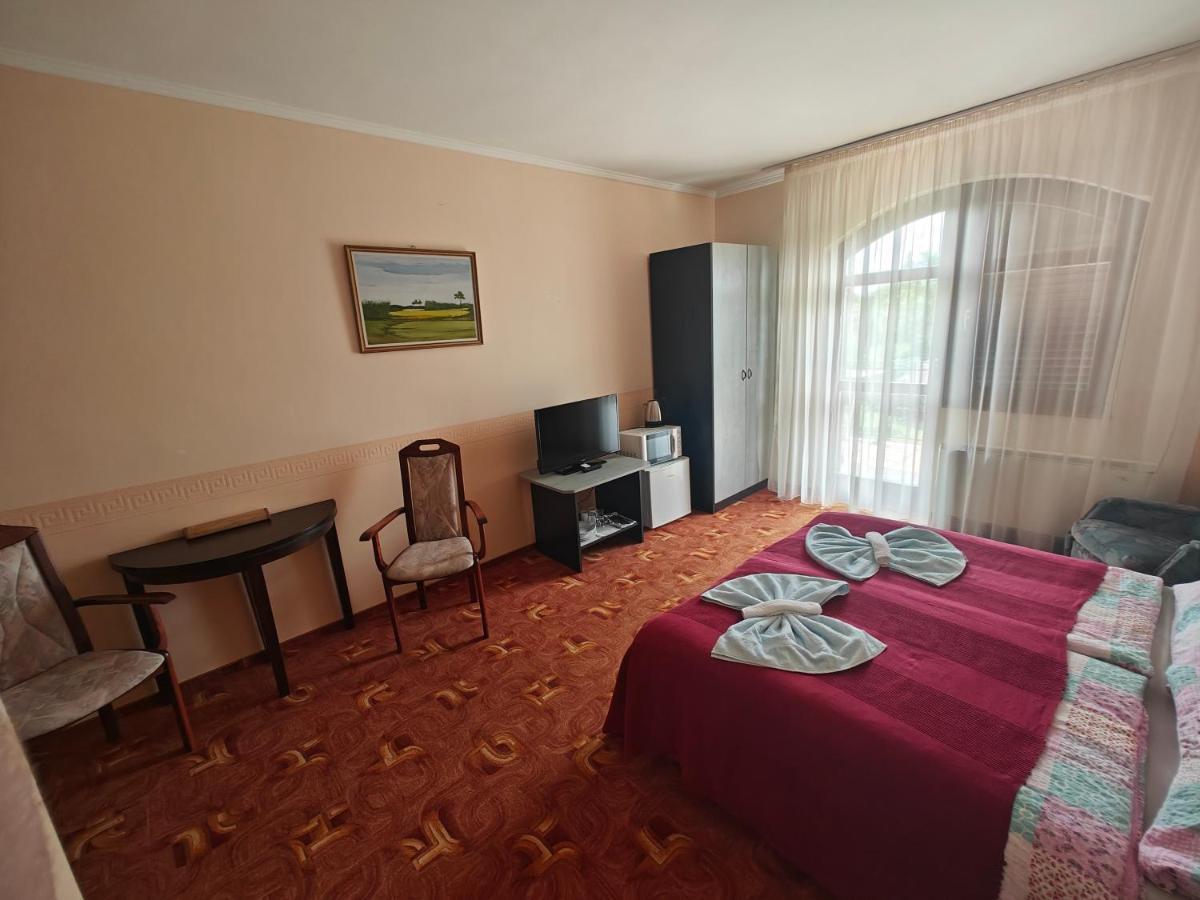 Villa Lira Héviz Zewnętrze zdjęcie
