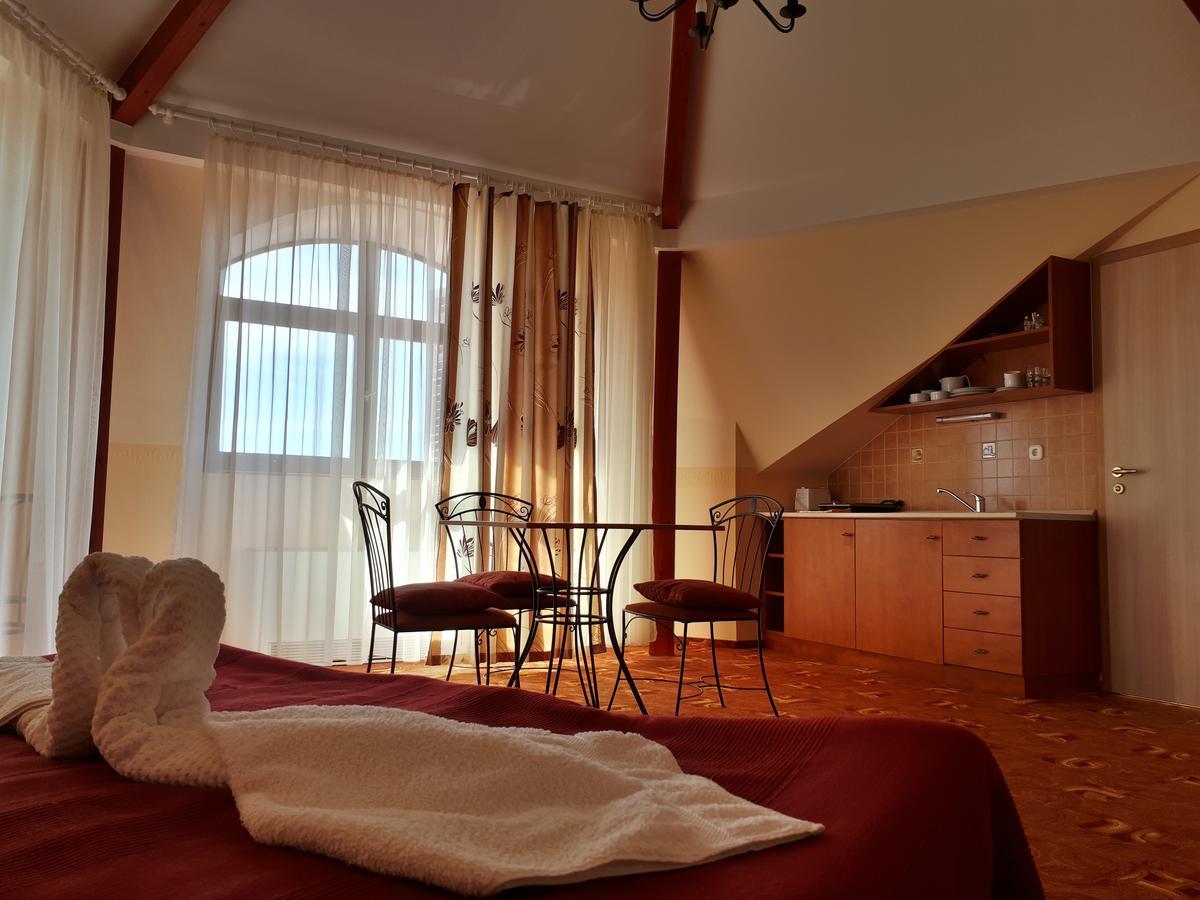 Villa Lira Héviz Zewnętrze zdjęcie